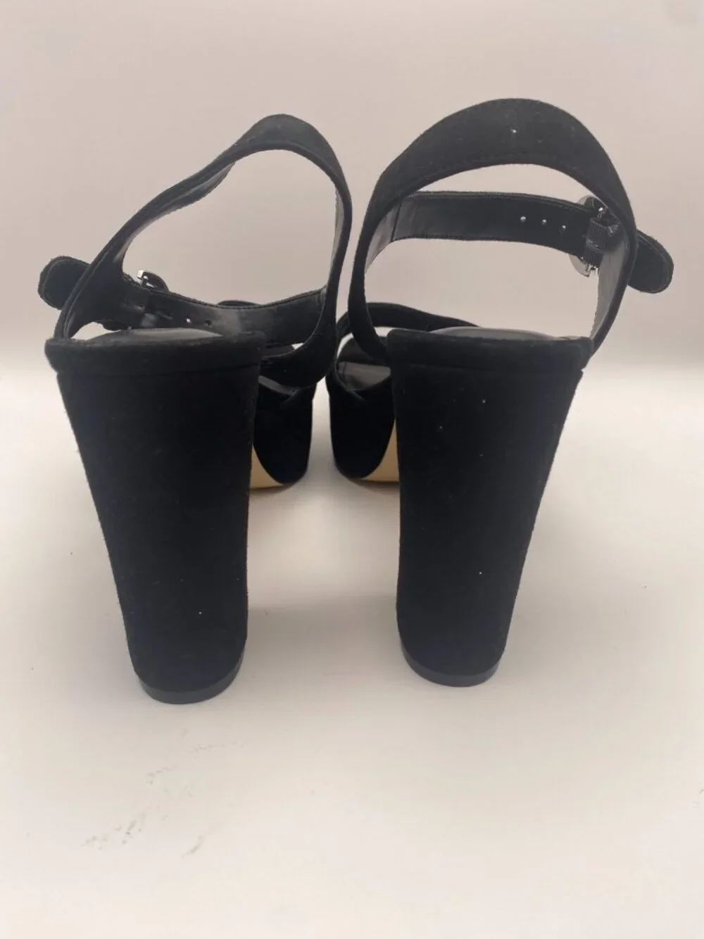 Marc Fisher LTD Women Cinthia Black Leather Platform Heel Sandal Sz 7